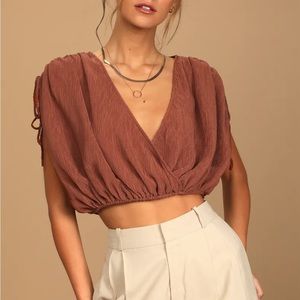 Lulu’s Perfect Outing Rust Red Ruched Short Sleeve Surplice Top